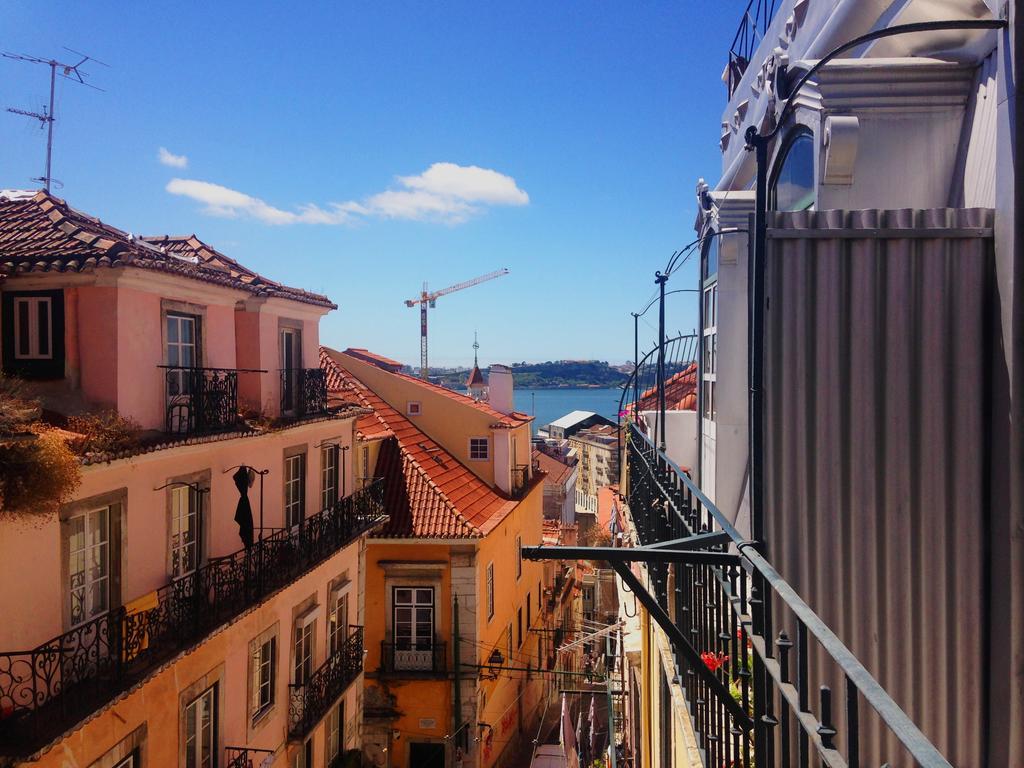 Light Of Lisbon Apartments II Экстерьер фото
